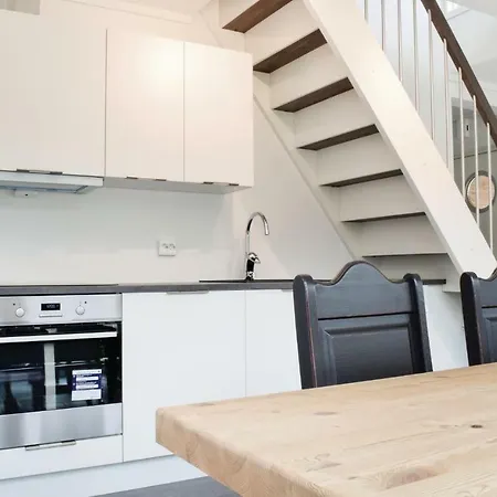 Feriehus Three-bedroom Holiday In Lindesnes Svenevik